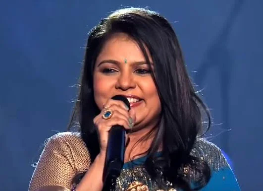 Sadhana Sargam